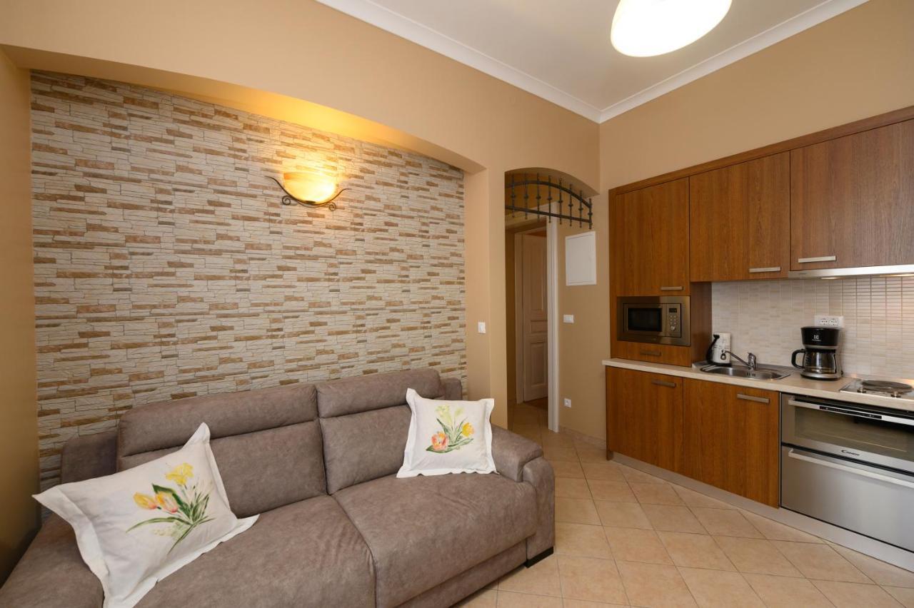 Apartments Villa Salona Opatija Exterior foto